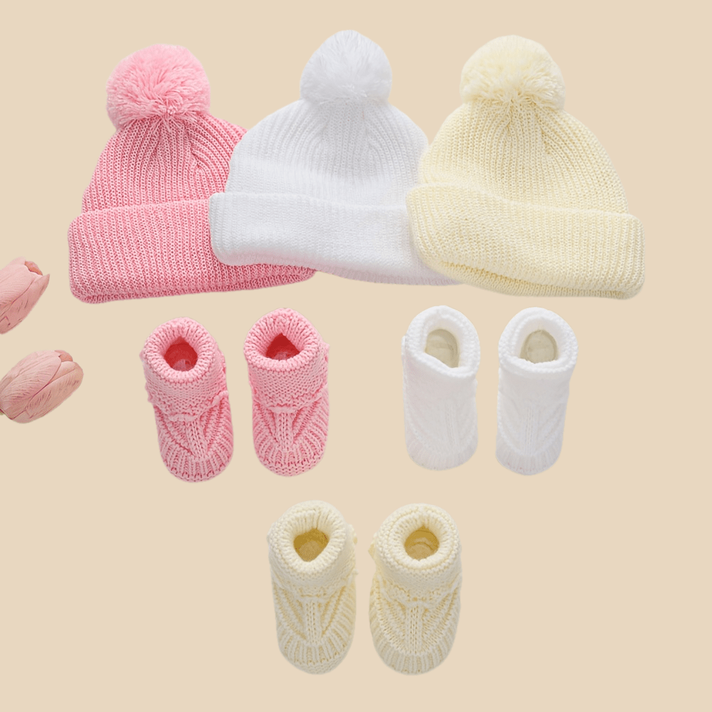 🎄 2pcs Christmas Baby Turban Hats & Crochet Socks Set